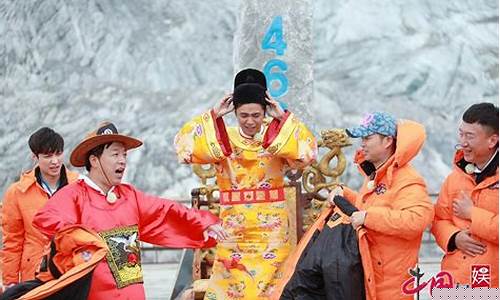挑战极限：征服藏宝阁问道私服中的宝藏迷宫！